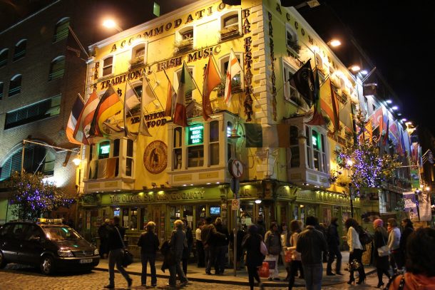 Ireland extends pub opening times